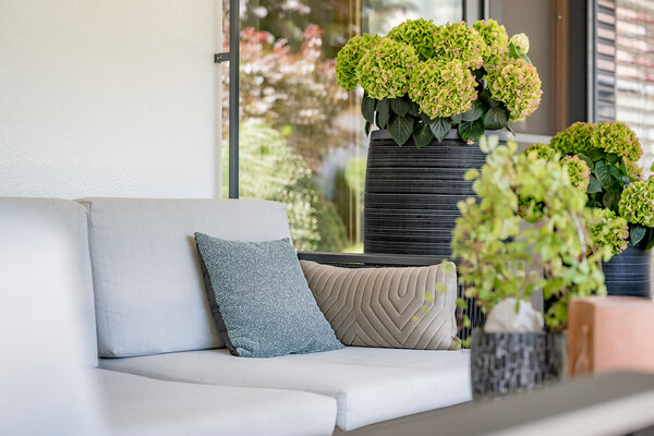 living, indoors & outdoors at das zeitlos Apartment Längenfeld