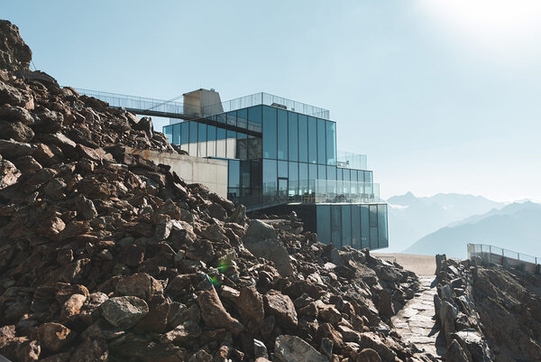 Das iceQ Sölden nahe deiner Ferienwohnung Ötztal