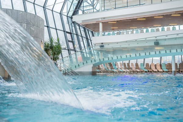 Thermengenuss im AQUA DOME nahe dem das zeitlos Apartment Ötztal